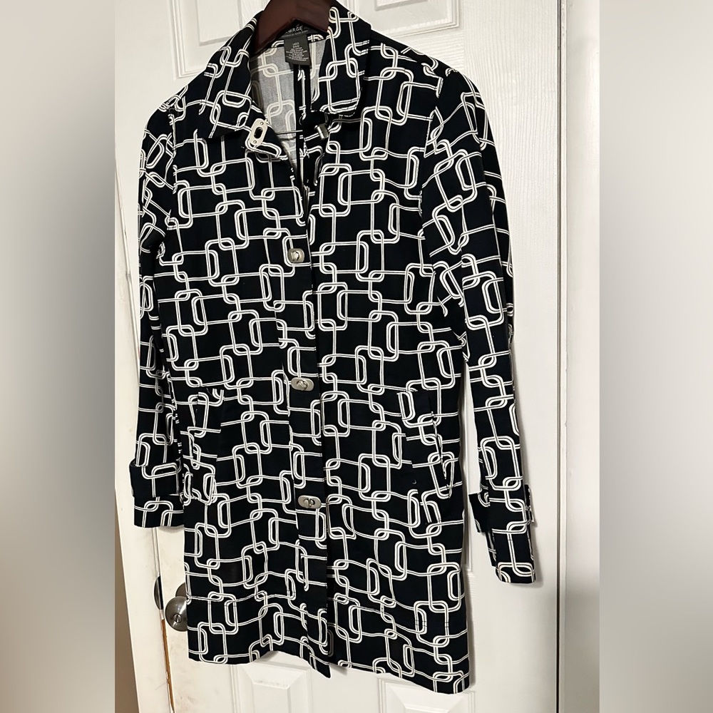 🩵4 items for $30- This is a fantastic lightweight long jacket George brand 087